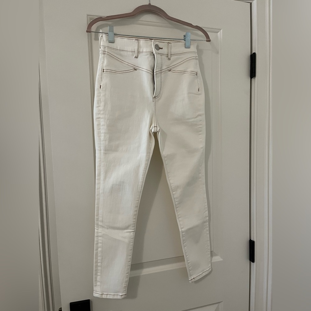 Express cream jeans